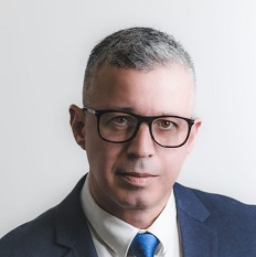עו"ד ירון בן-שי